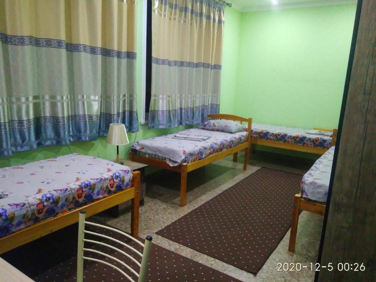 Hostel Bukhara Gold Tasken Kültér fotó
