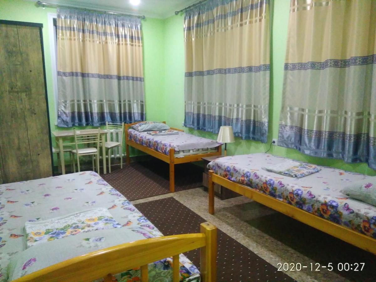 Hostel Bukhara Gold Tasken Kültér fotó