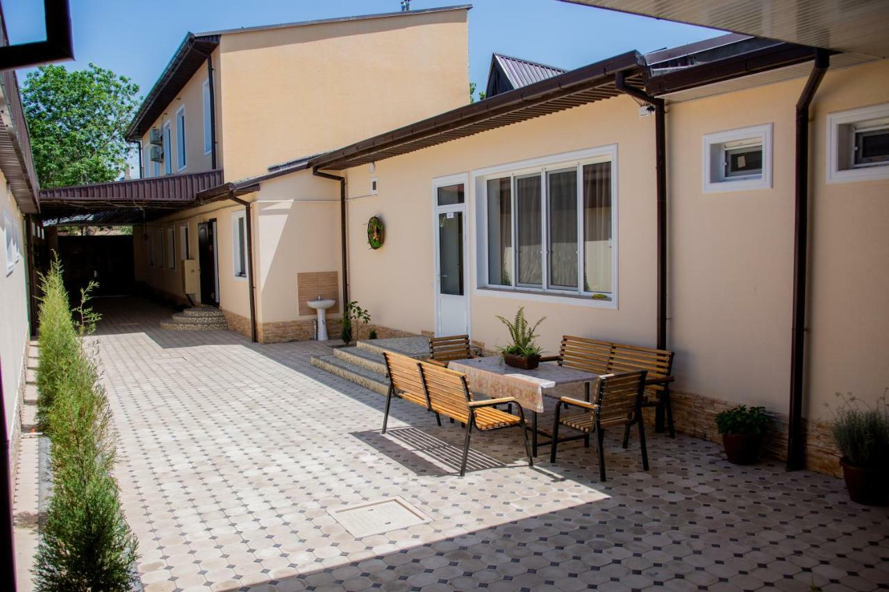 Hostel Bukhara Gold Tasken Kültér fotó